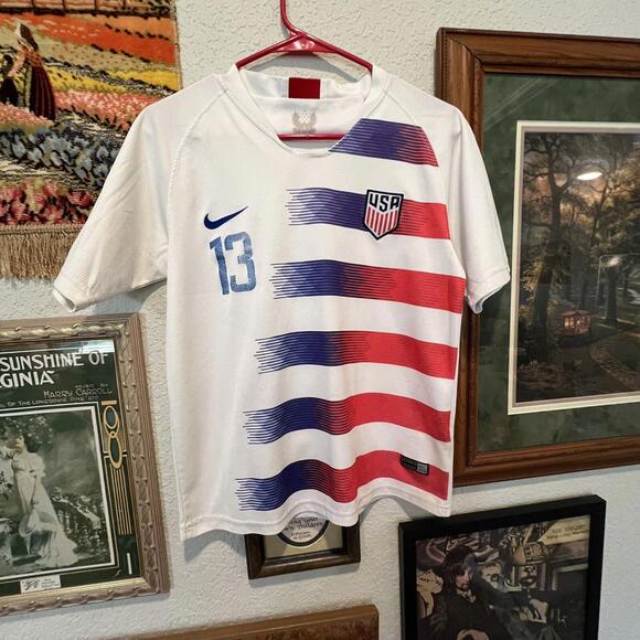 Vintage RARE Alex Morgan USA Soccer Team Jersey 13 Size Small - Picture 2 of 5